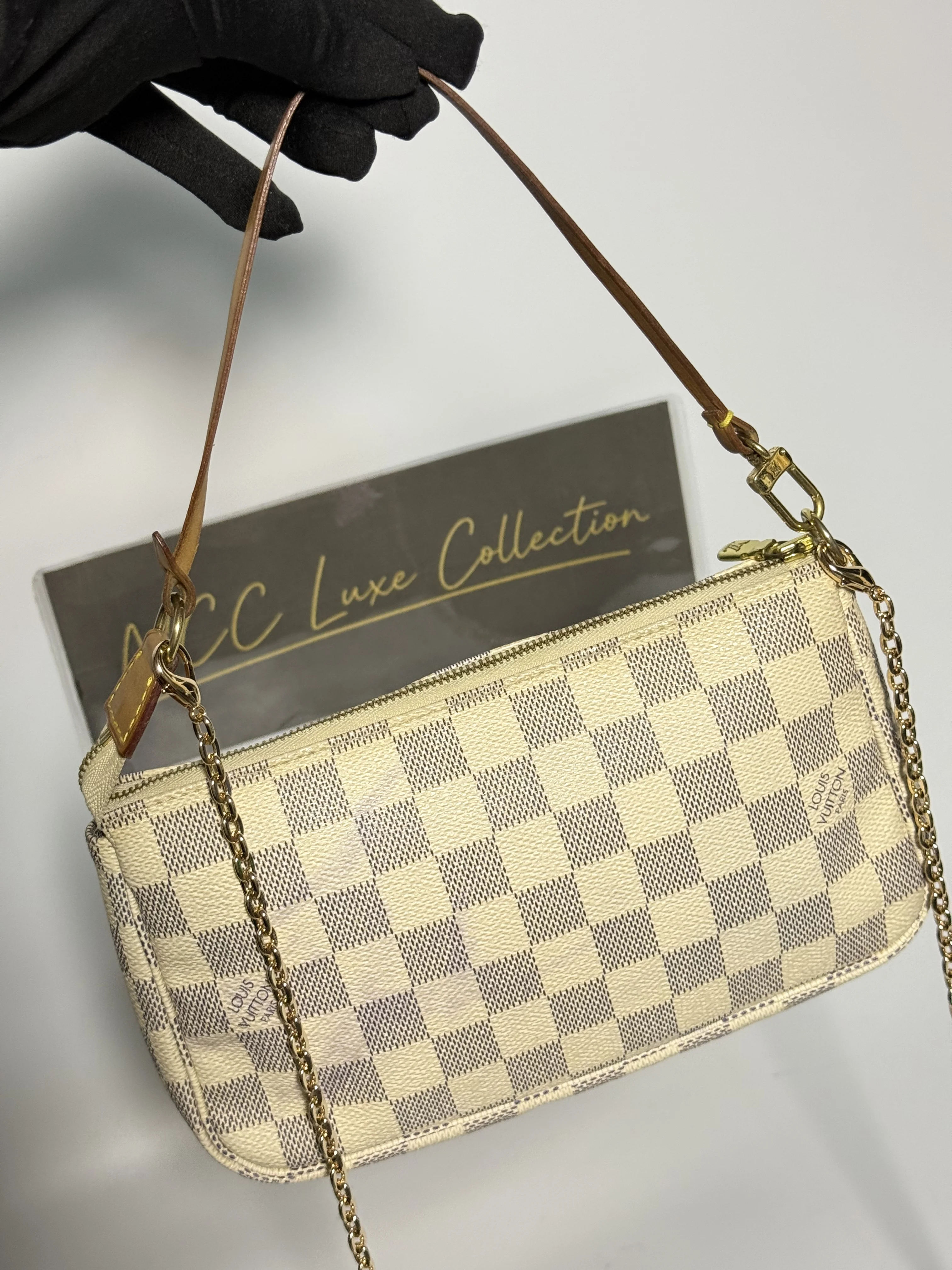 Louis Vuitton Pochette Azur