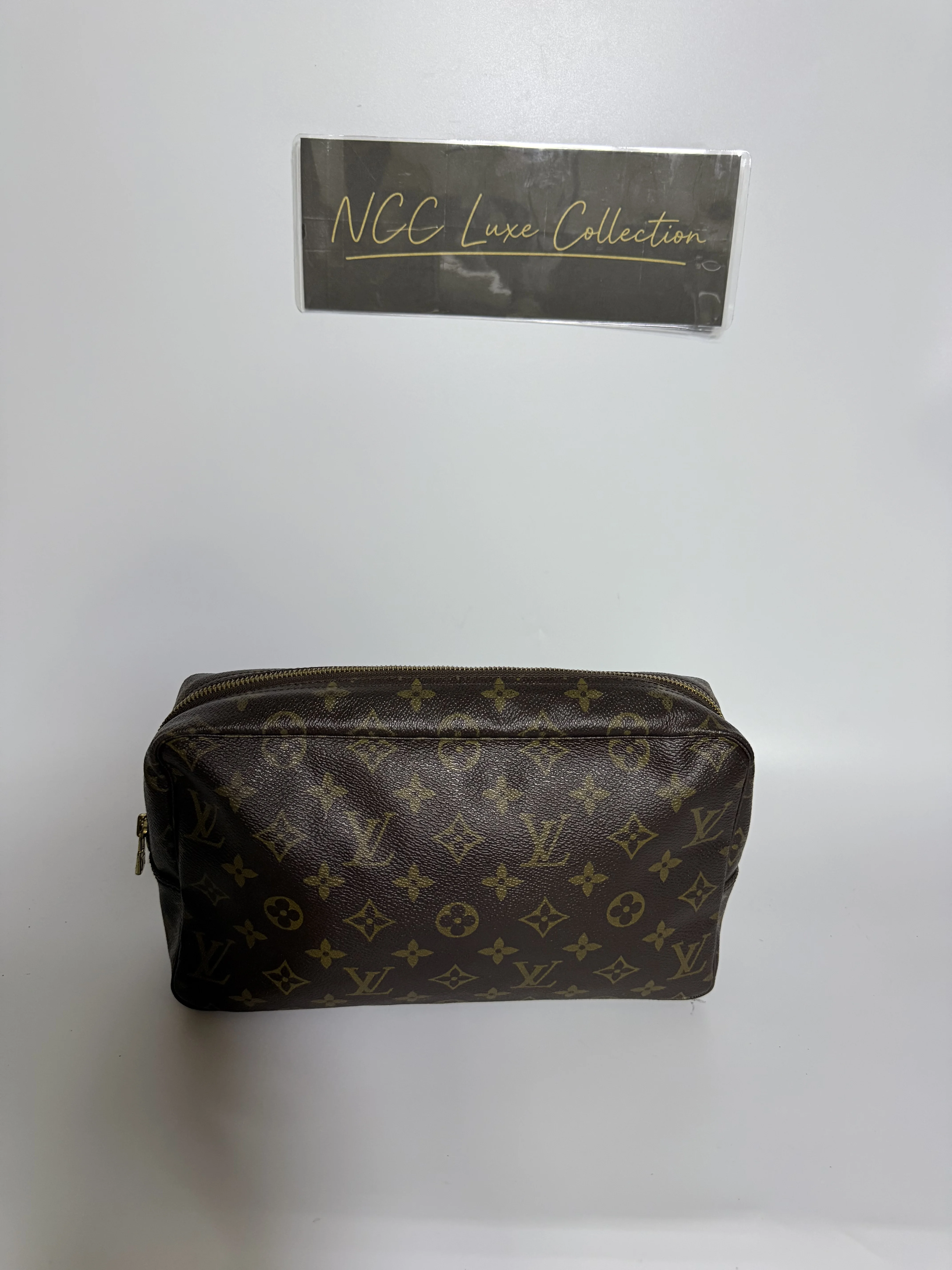 Louis Vuitton Trousse Toilette 28